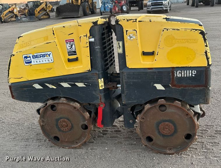 image for item ET4386 2011 Bomag BMP 8500 trench compactor