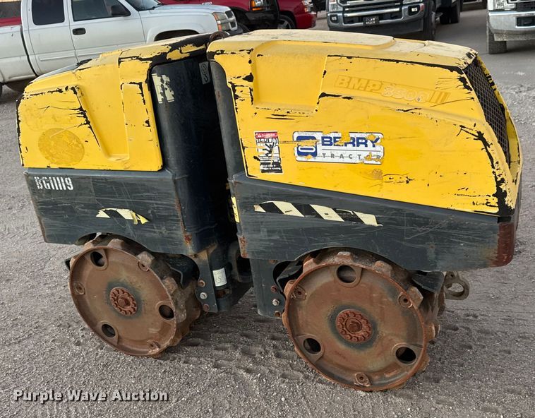 image for item ET4386 2011 Bomag BMP 8500 trench compactor