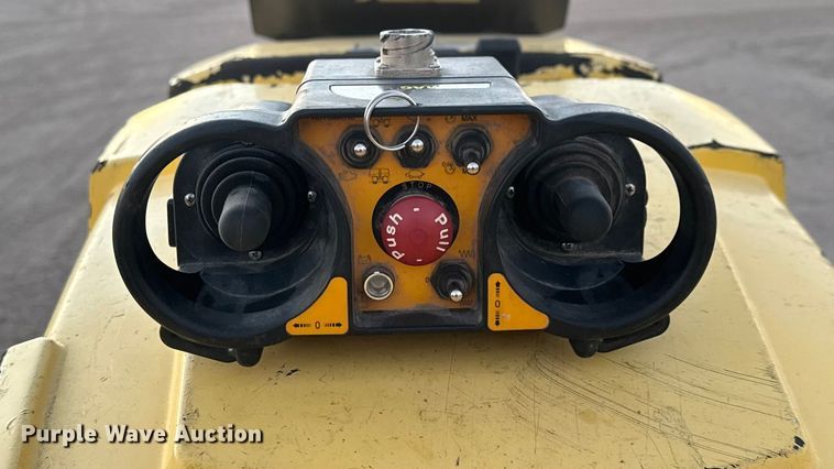 image for item ET4386 2011 Bomag BMP 8500 trench compactor