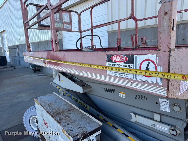 image for item ET4390 MEC 3068ES scissor lift