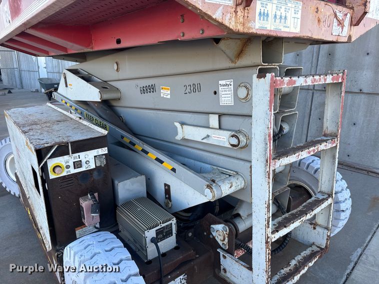 image for item ET4390 MEC 3068ES scissor lift