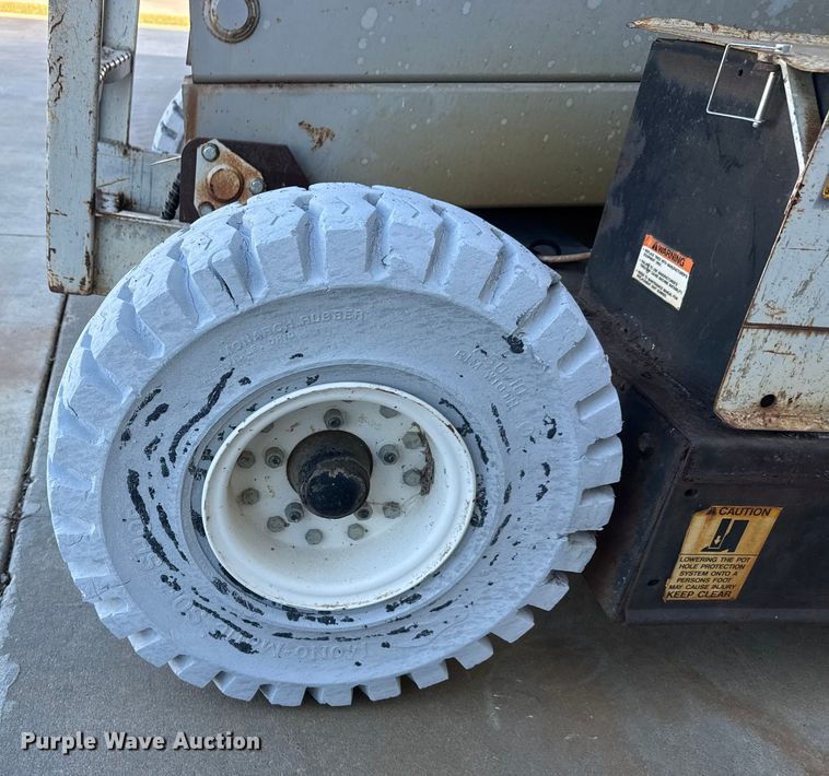 image for item ET4390 MEC 3068ES scissor lift