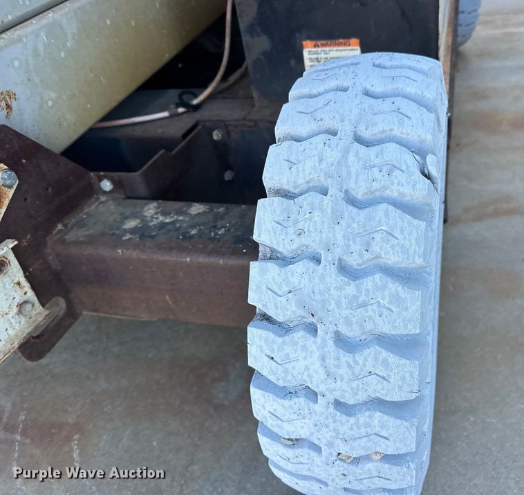 image for item ET4390 MEC 3068ES scissor lift