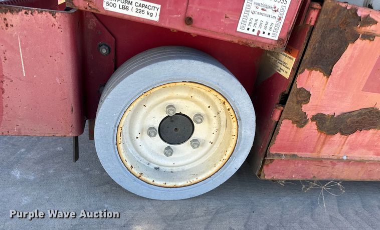 image for item ET4392 2004 MEC 1932ES scissor lift