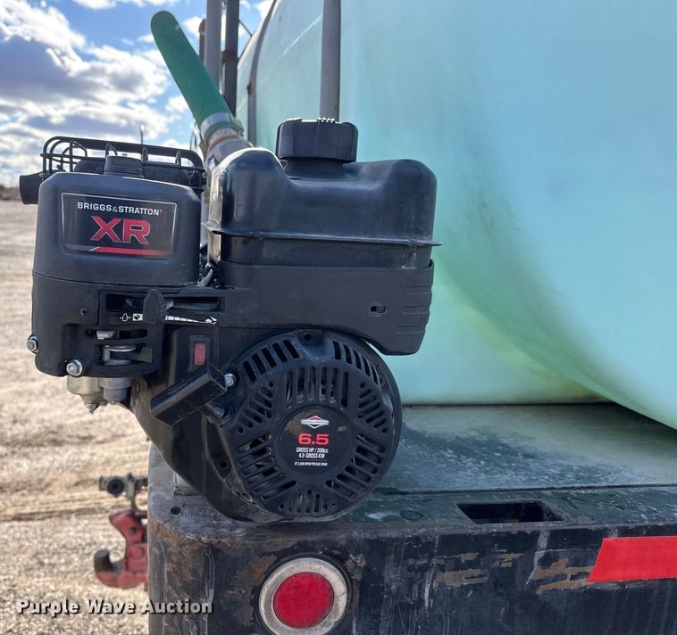 image for item ET4398 1997 Volvo WG64T tank truck