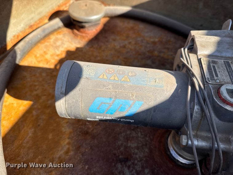 image for item ET4398 1997 Volvo WG64T tank truck