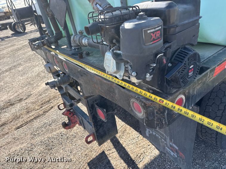 image for item ET4398 1997 Volvo WG64T tank truck