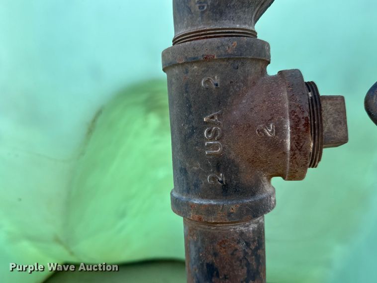 image for item ET4398 1997 Volvo WG64T tank truck