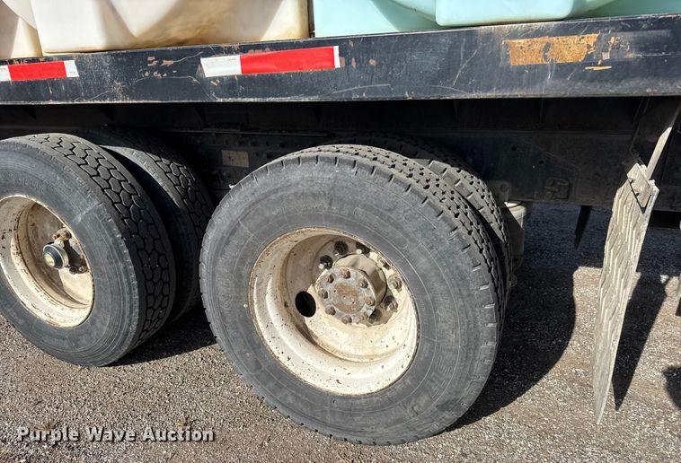 image for item ET4398 1997 Volvo WG64T tank truck