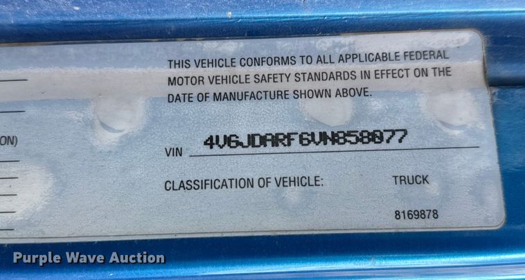 image for item ET4398 1997 Volvo WG64T tank truck