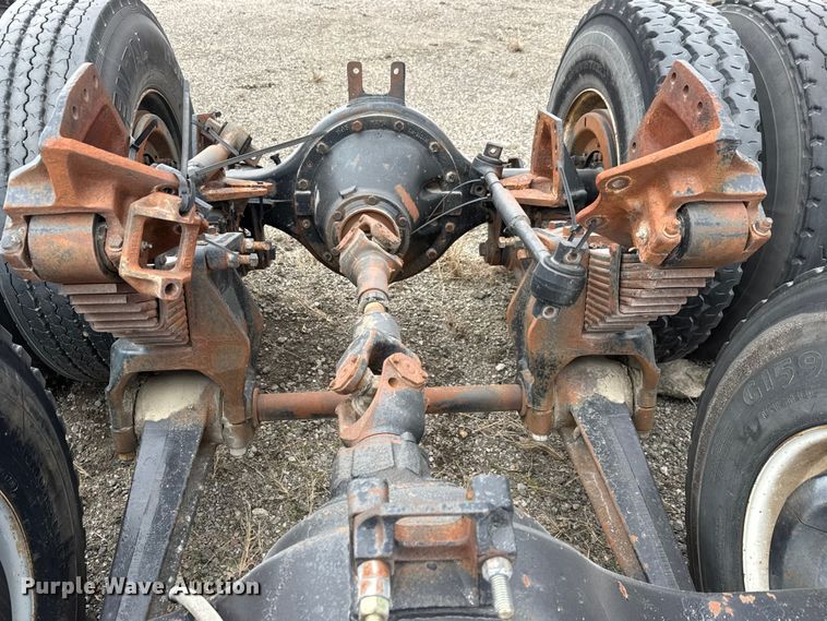 image for item ET4400 RS472 rear axle assembly