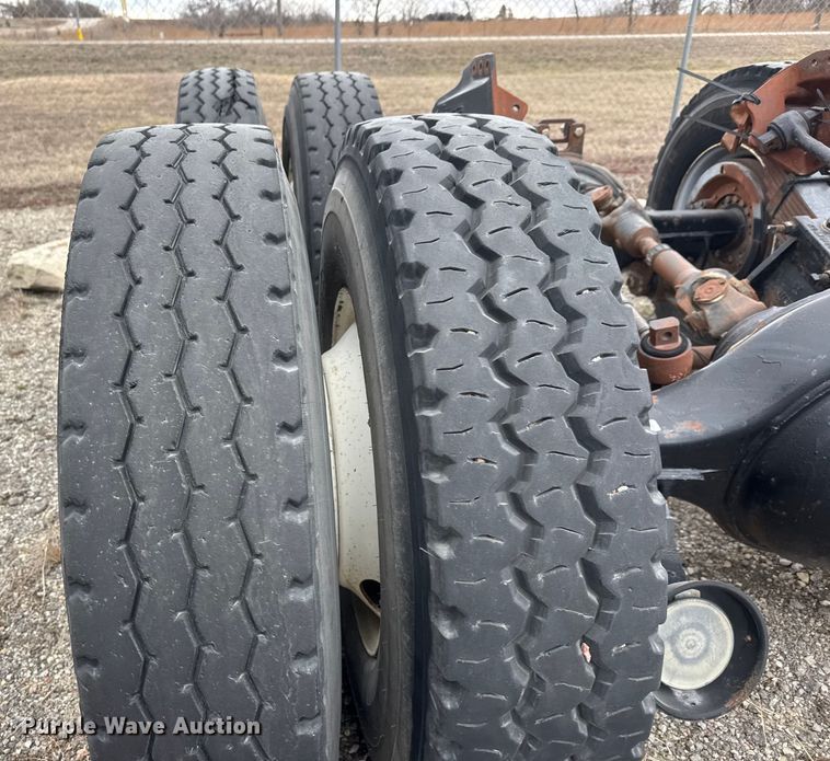 image for item ET4400 RS472 rear axle assembly