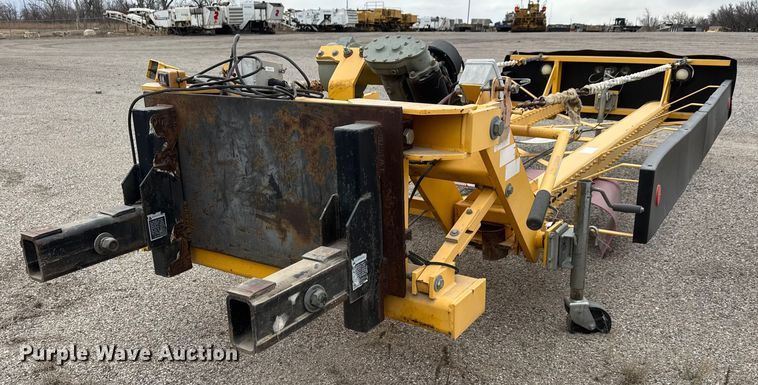 image for item ET4401 2013 Trinity Highway Products crash attenuator