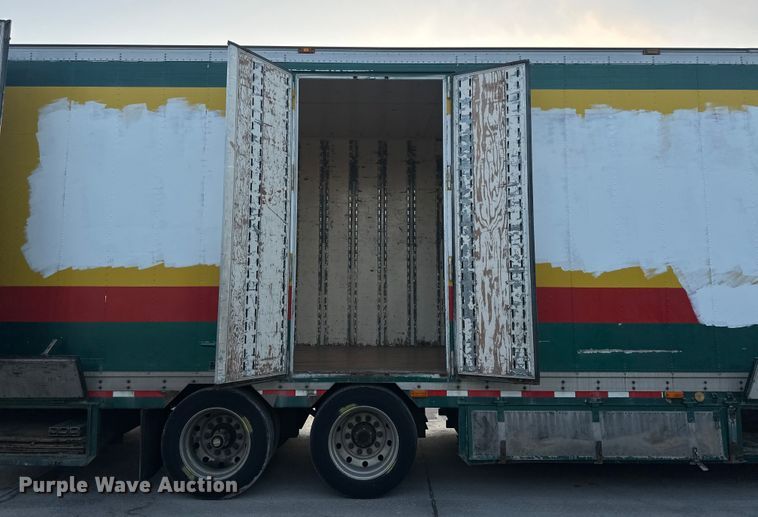 image for item ET4653 1992 Kentucky Manufacturing Company dry van trailer