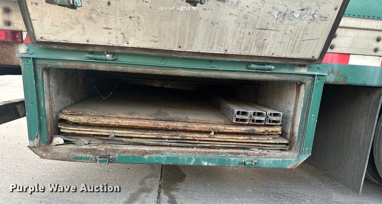 image for item ET4653 1992 Kentucky Manufacturing Company dry van trailer