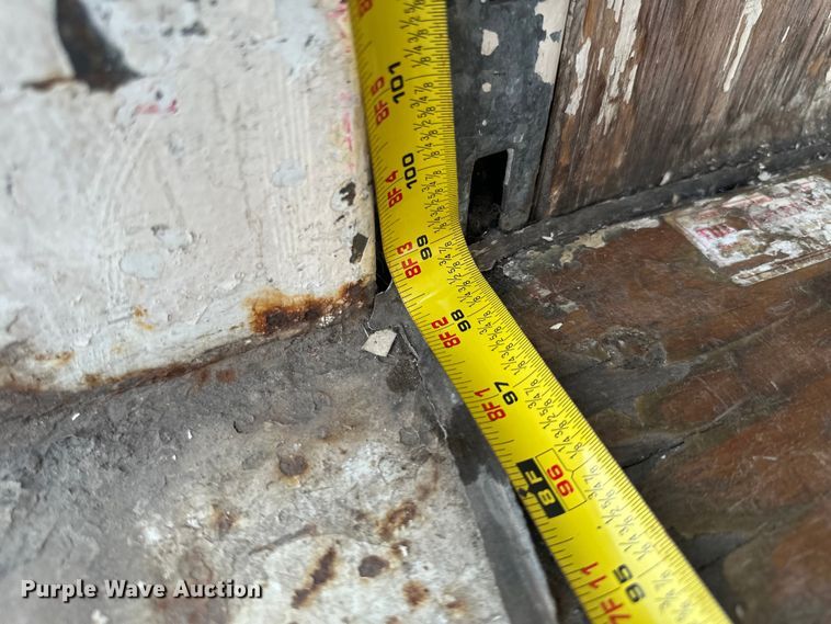 image for item ET4653 1992 Kentucky Manufacturing Company dry van trailer