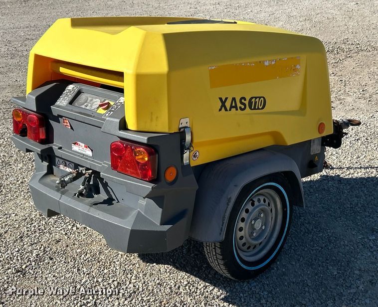 image for item ET6854 2016 Atlas Copco XAS 110 air compressor