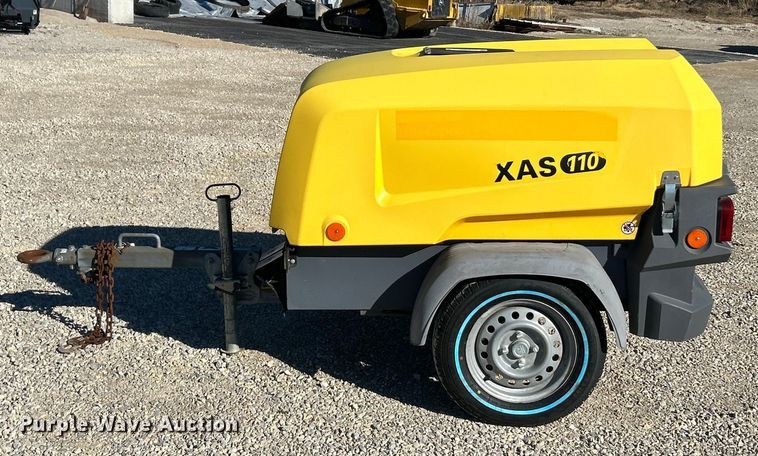 image for item ET6854 2016 Atlas Copco XAS 110 air compressor