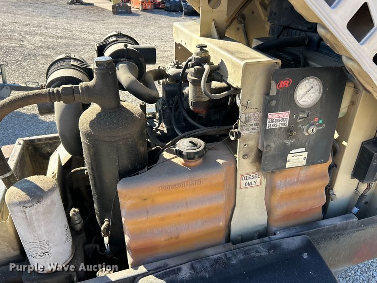 image for item ET6855 2006 Ingersoll Rand Air Source Plus air compressor