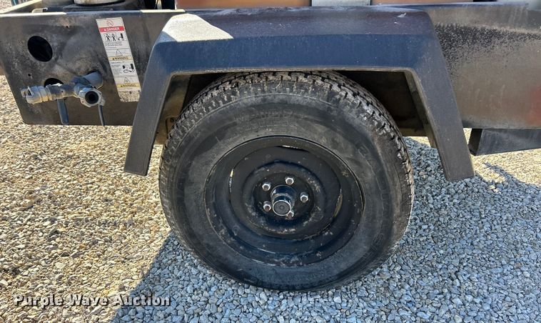 image for item ET6855 2006 Ingersoll Rand Air Source Plus air compressor