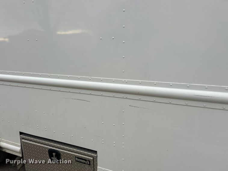 image for item ET6879 2008 Freightliner MT45 delivery van