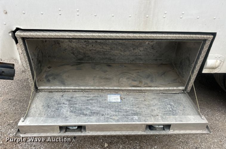 image for item ET6879 2008 Freightliner MT45 delivery van