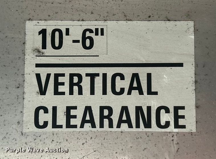 image for item ET6879 2008 Freightliner MT45 delivery van