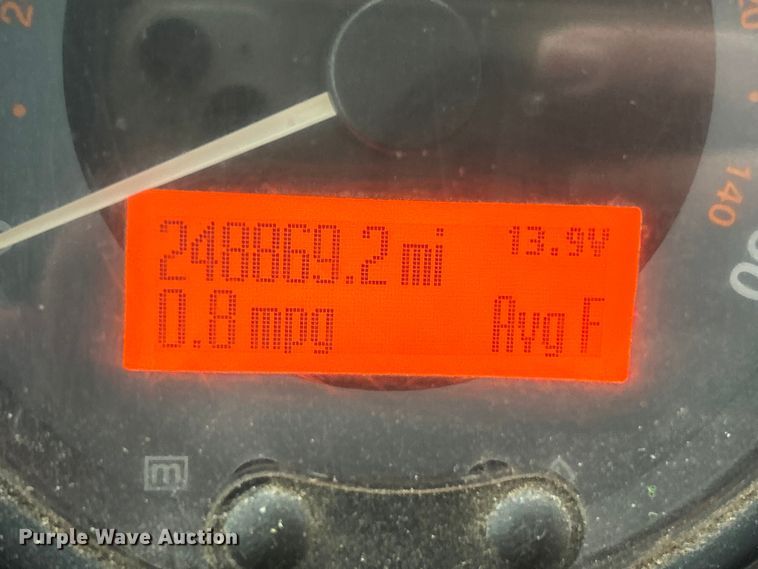 image for item ET6879 2008 Freightliner MT45 delivery van