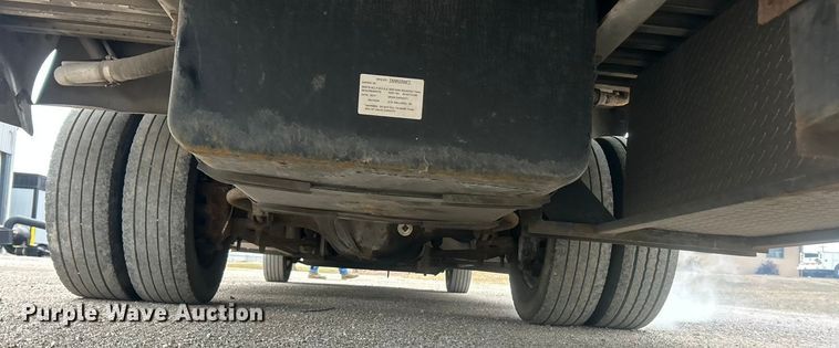 image for item ET6879 2008 Freightliner MT45 delivery van