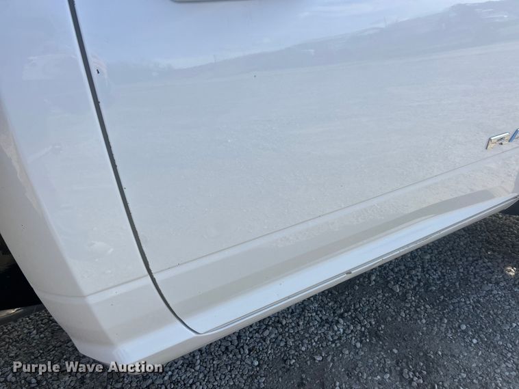 image for item ET6880 2019 RAM 5500 Heavy Duty dump truck