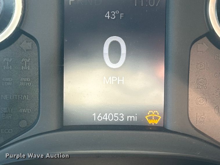 image for item ET6880 2019 RAM 5500 Heavy Duty dump truck