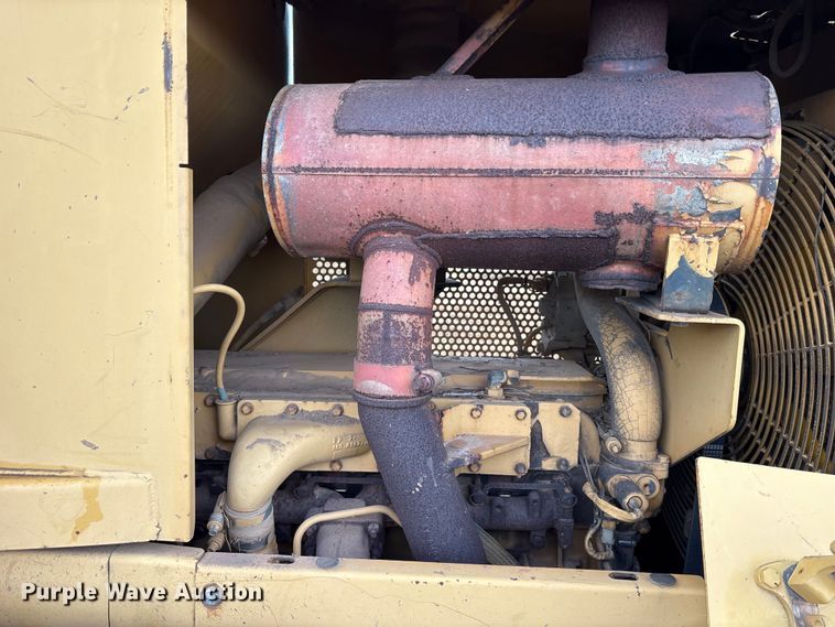 image for item ET7493 1998 Caterpillar D5M LGP dozer