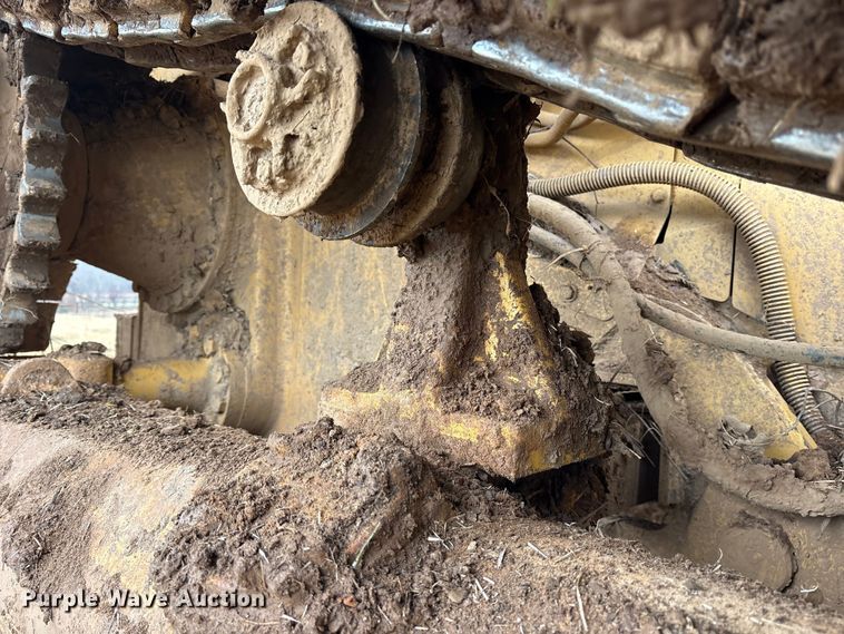 image for item ET7493 1998 Caterpillar D5M LGP dozer