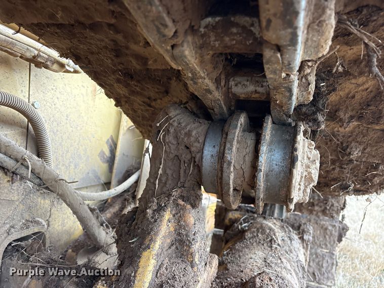 image for item ET7493 1998 Caterpillar D5M LGP dozer