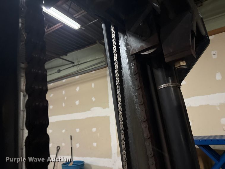 image for item ET8645 2015 Load Lifter LLL 8000 forklift