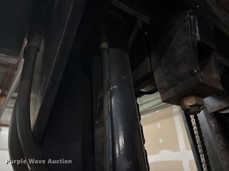 image for item ET8645 2015 Load Lifter LLL 8000 forklift