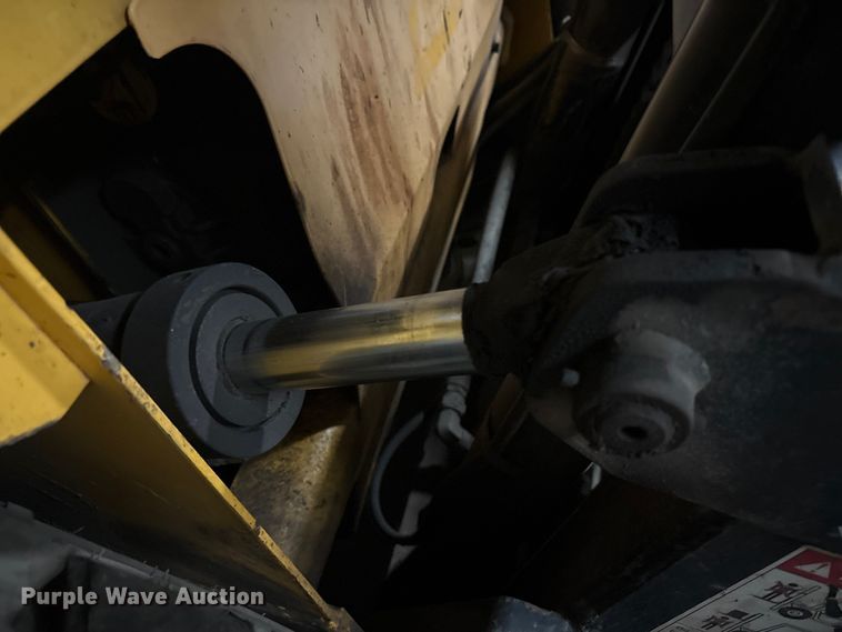 image for item ET8645 2015 Load Lifter LLL 8000 forklift