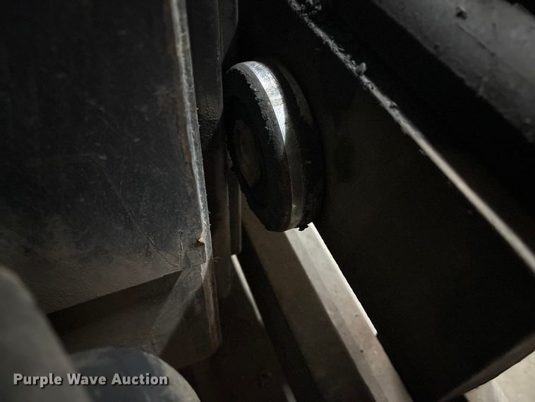 image for item ET8645 2015 Load Lifter LLL 8000 forklift