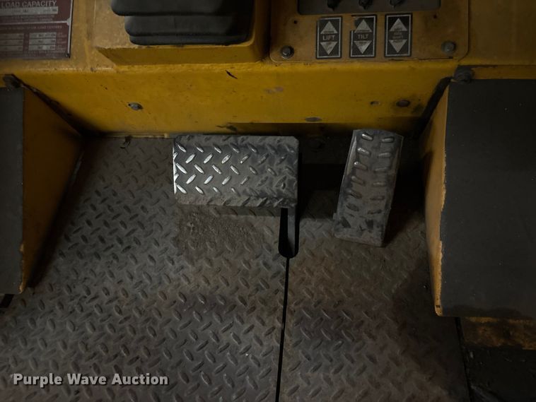 image for item ET8645 2015 Load Lifter LLL 8000 forklift