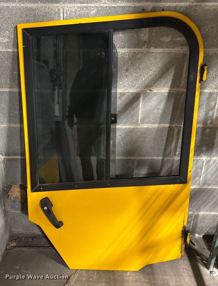 image for item ET8645 2015 Load Lifter LLL 8000 forklift