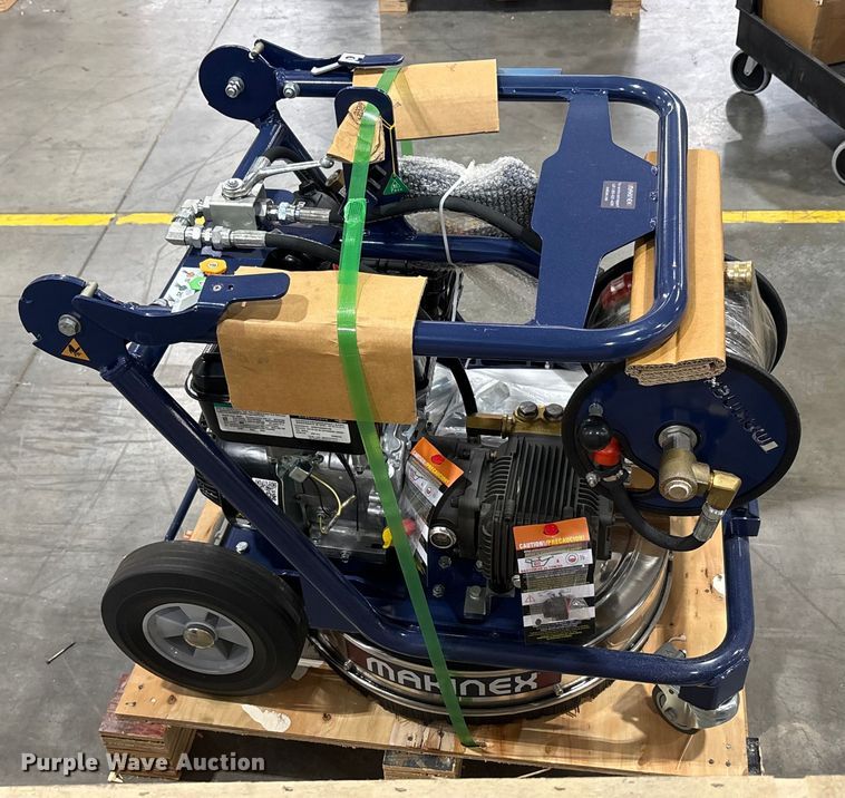 image for item EU0266 2022 Makinex DPW-2500-DS pressure washer