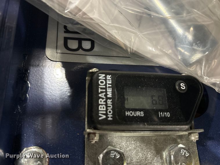 image for item EU0266 2022 Makinex DPW-2500-DS pressure washer