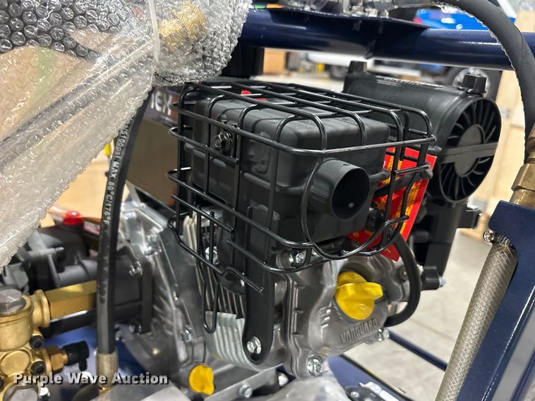 image for item EU0266 2022 Makinex DPW-2500-DS pressure washer