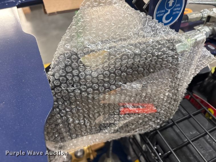 image for item EU0267 2022 Makinex DPW-2500-DS pressure washer