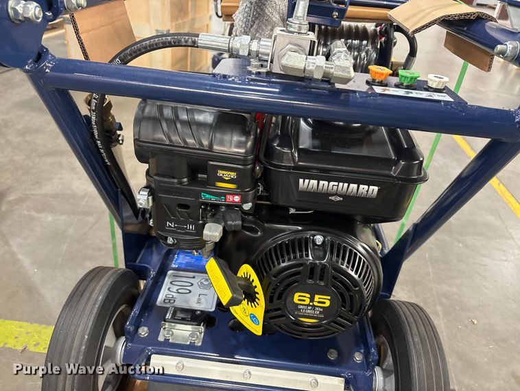 image for item EU0267 2022 Makinex DPW-2500-DS pressure washer