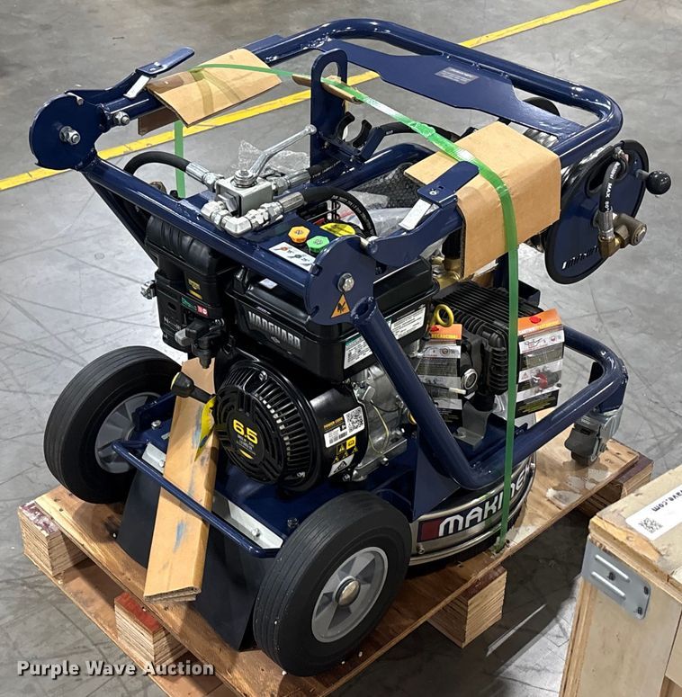 image for item EU0268 2022 Makinex DPW-2500-DS pressure washer