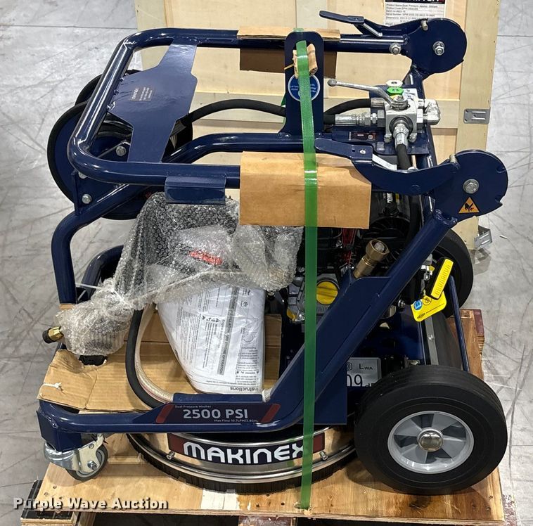 image for item EU0268 2022 Makinex DPW-2500-DS pressure washer