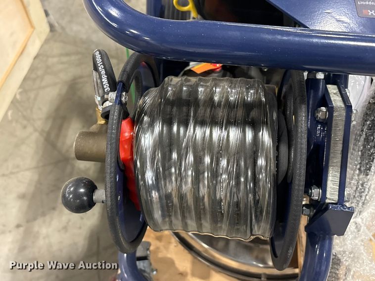 image for item EU0268 2022 Makinex DPW-2500-DS pressure washer