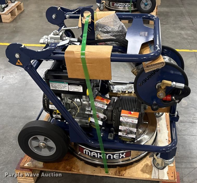 image for item EU0269 2022 Makinex DPW-2500-DS pressure washer