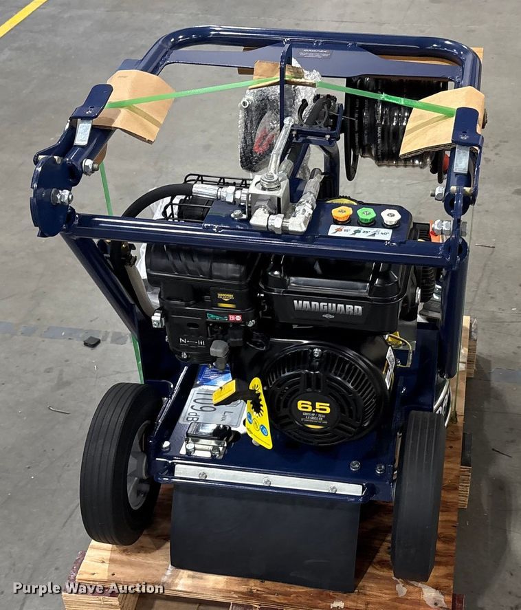 image for item EU0270 2022 Makinex DPW-2500-DS pressure washer